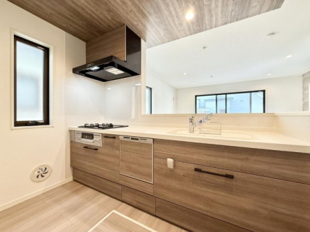 �L�b�`���@�������L���C�ɕЕt���A�g���₷���L�b�`��