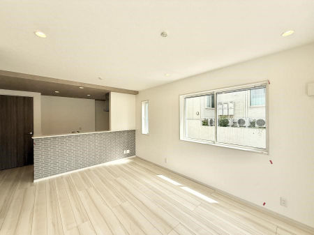 ���r���O�@���������났�ƏΊ炪�W�܂�A�S���܂郊�r���O