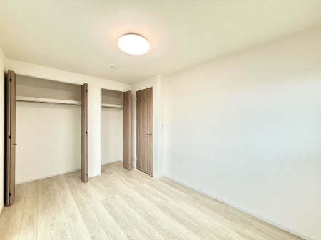 Q@VvȋԂŁA[txbhfXNȂǁA@\ȉƋp₷ł