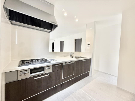 �L�b�`���@���������y���݂ƐH�ׂ�K����͂���L�b�`��