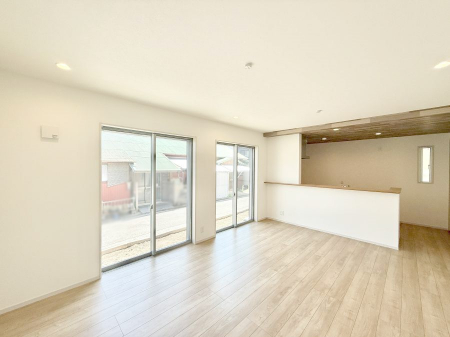 rO@VvґA؂ȐlƉ߂Sقǂ