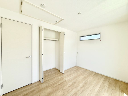 ̑ρ@F̂ŉ₩ȎԂy߂܂