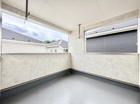 oRj[@ G߂̈ڂ낢JIȋԂł