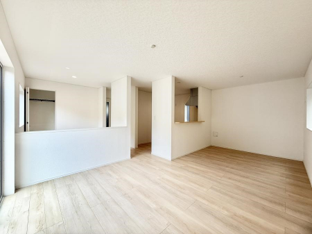 rO@났ƏΊ炪W܂AS܂郊rO