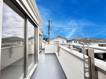 oRj[@ G߂̈ڂ낢JIȋԂł