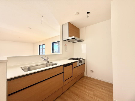 �L�b�`���@���������y���݂ƐH�ׂ�K����͂���L�b�`��