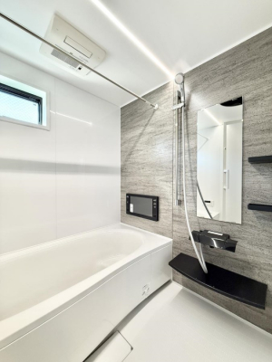 �����@����������̔�������A�S����������Ԃł�