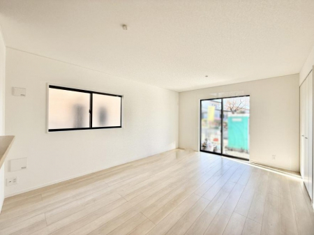 ���r���O�@���������C�ɓ���̏ꏊ�ŁA�̂�т�Ƃ������Ԃ�