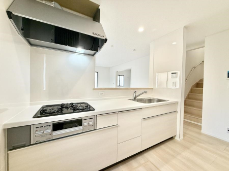 �L�b�`���@�����������������Ԃ����܂��A�Ί炠�ӂ��L�b�`��