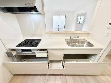 �L�b�`���@�������A�C�f�A�L����A�N���G�C�e�B�u�ȗ������