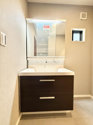 ���ʑ�E���ʏ��@�������Ƒ��݂�Ȃ��g���₷���z�u�ł�