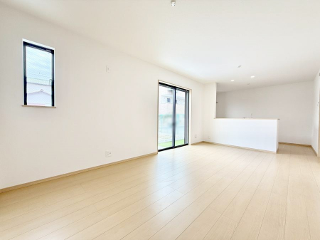 rO@VvґA؂ȐlƉ߂Sقǂ