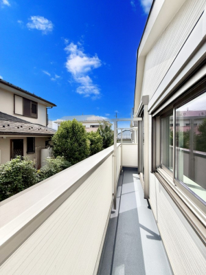 oRj[@ G߂̈ڂ낢JIȋԂł