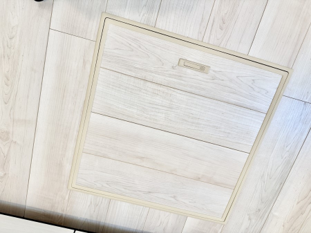 ̑ρ@ݔBꂽ[Xy[XŉƑŜXbL