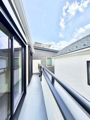 oRj[@ G߂̈ڂ낢JIȋԂł