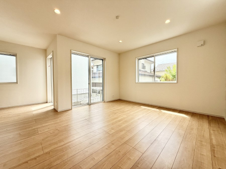 ���r���O�@����