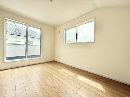 �Q���@����