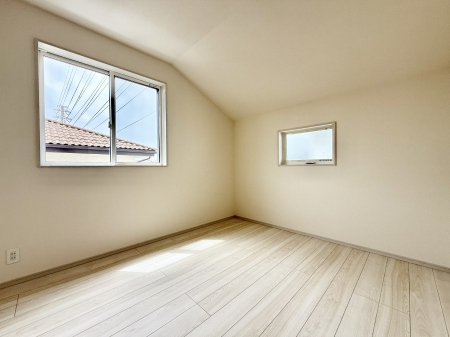 �Q���@����