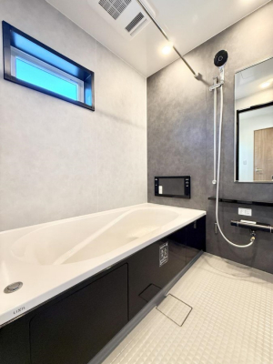 �����@�������������A������芰����o�X���[��