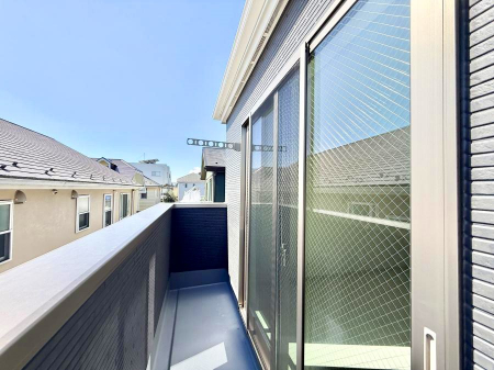 oRj[@ G߂̈ڂ낢JIȋԂł