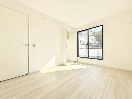 �q�������@�������v���C�x�[�g��ԂƂ��ĐÂ��ŗ�������������񋟂��Ă���܂�