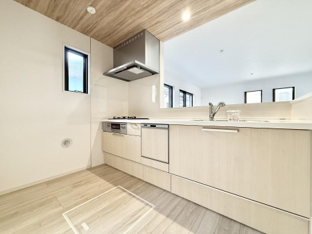 �L�b�`���@�������L���C�ɕЕt���A�g���₷���L�b�`��