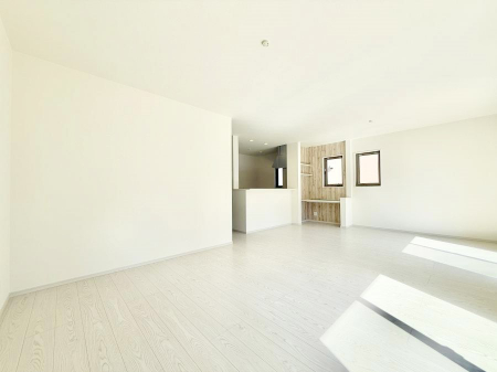 rO@났ƏΊ炪W܂AS܂郊rO