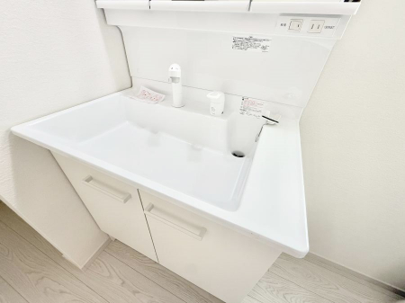 ̑ρ@ݔ􂢂􂤎KɎg֗ȃV[