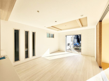 ���r���O�@�������Ƒ��̎��Ԃ��ʂ�A���K�Ŗ��������