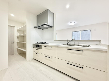 �L�b�`���@�������L���C�ɕЕt���A�g���₷���L�b�`��