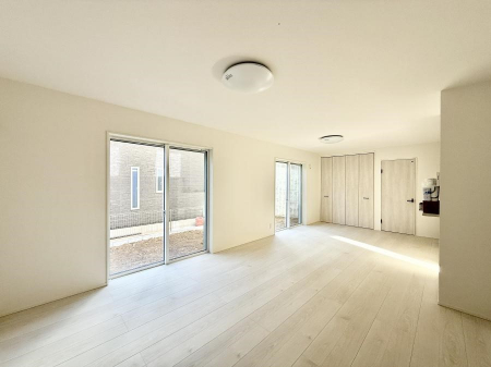 ���r���O�@�������V���v���������ґ�A��؂Ȑl�Ɖ߂����S���قǂ�����