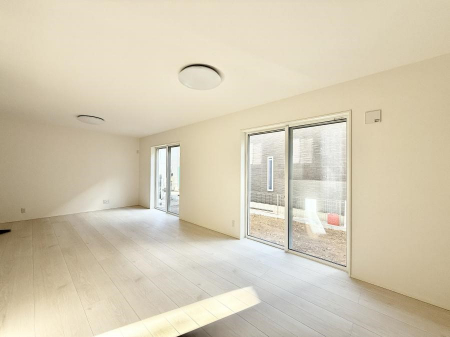 ���r���O�@���������ƕ���������A�����b�N�X�ł�����