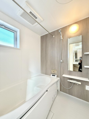 �����@����������̔�������A�S����������Ԃł�