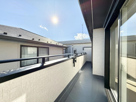 �o���R�j�[�@������ ���̃R�[�q�[���̐�����y���ށA�����̏ꏊ