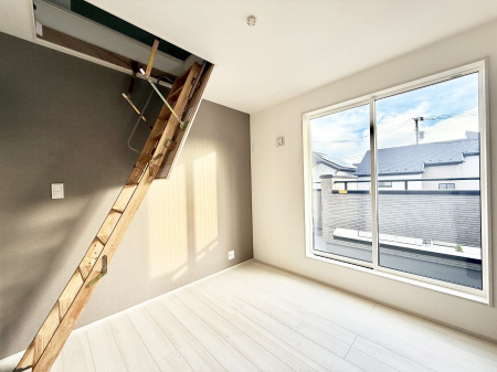 ̑ρ@F̂ŉ₩ȎԂy߂܂