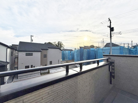 oRj[@ G߂̈ڂ낢JIȋԂł