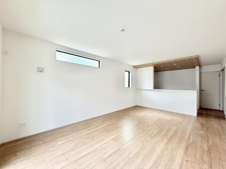 rO@났ƏΊ炪W܂AS܂郊rO