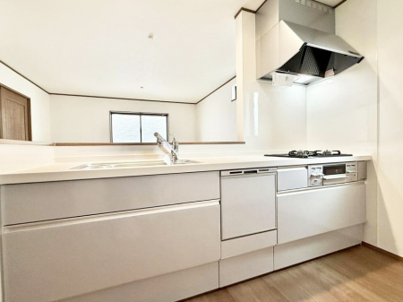 �L�b�`���@���������y���݂ƐH�ׂ�K����͂���L�b�`��