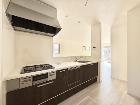 �L�b�`���@�������Ƒ����J��[�߂�A������̂���L�b�`��