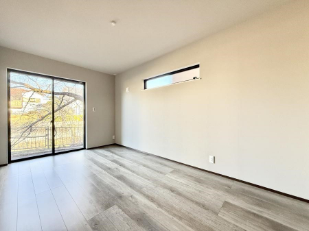 �Q���@���������̔z�u��ʋC���̗ǂ��݌v�ŕ����̋�C�������炸�A��ɐV�N�ȋ�C������܂�