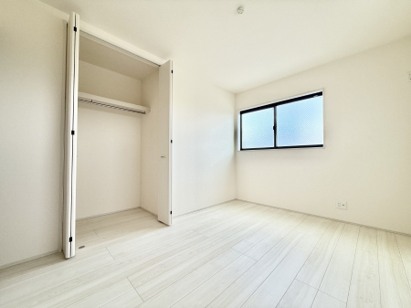 ̑ρ@F̂ŉ₩ȎԂy߂܂