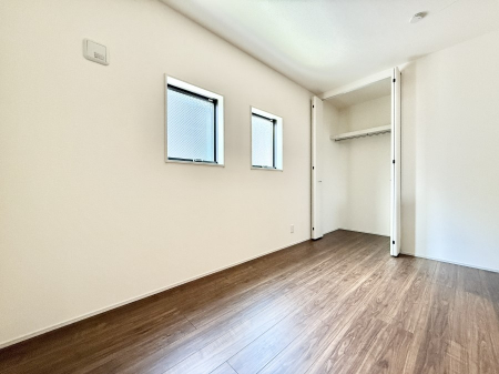 ̑ρ@F̂ŉ₩ȎԂy߂܂