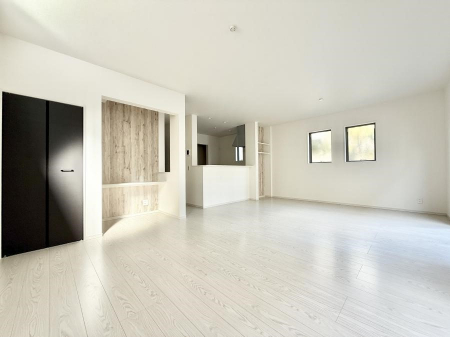 ���r���O�@�������V���v���������ґ�A��؂Ȑl�Ɖ߂����S���قǂ�����