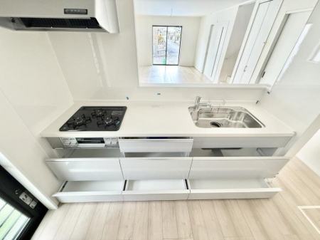 Lb`@ƑƂȂAR~jP[V̏