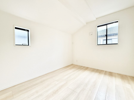 ̑ρ@F̂ŉ₩ȎԂy߂܂