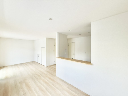 rO@났ƏΊ炪W܂AS܂郊rO