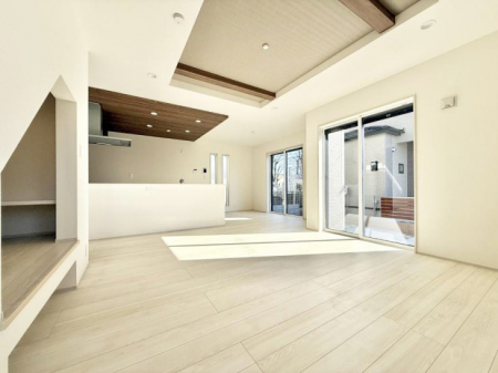 ���r���O�@�������Ƒ��̎��Ԃ��ʂ�A���K�Ŗ��������