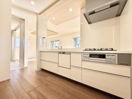 �L�b�`���@�������V���v���Ŕ������S�n�悢���Ԃ𐶂ރL�b�`�����