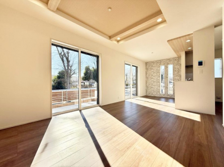 ���r���O�@�������Ƒ��̎��Ԃ��ʂ�A���K�Ŗ��������