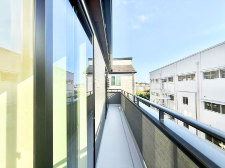 oRj[@ G߂̈ڂ낢JIȋԂł